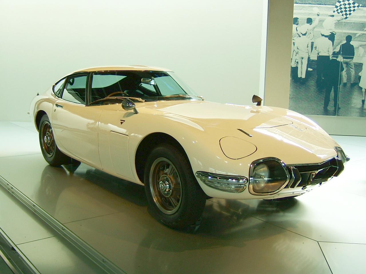 The Toyota 2000GT, argued to be the first high performance Japanese car an image of a Toyota 2000GT
